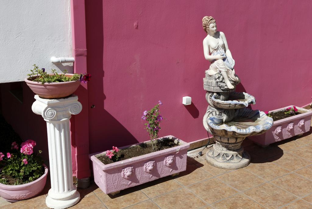 Nereids Apartments&Studios Chrysi Ammoudia Buitenkant foto